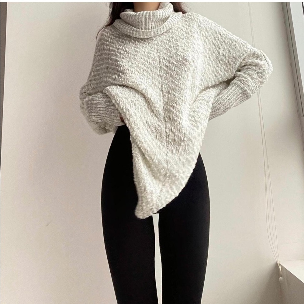 Moon & Madison Oversized Cowl Neck Sweater in Creamy Neutral. Size S NWT!